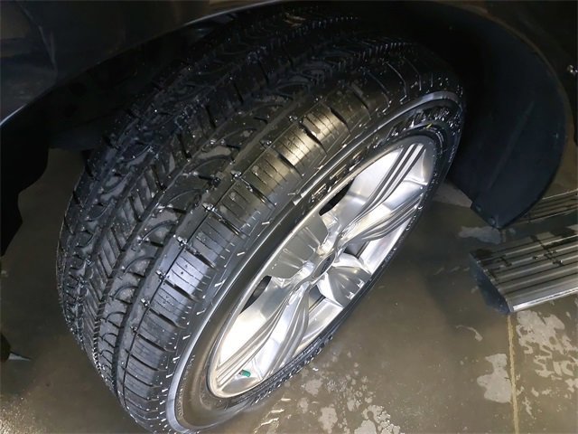 Certified 2023 Ford Expedition Platinum image 31