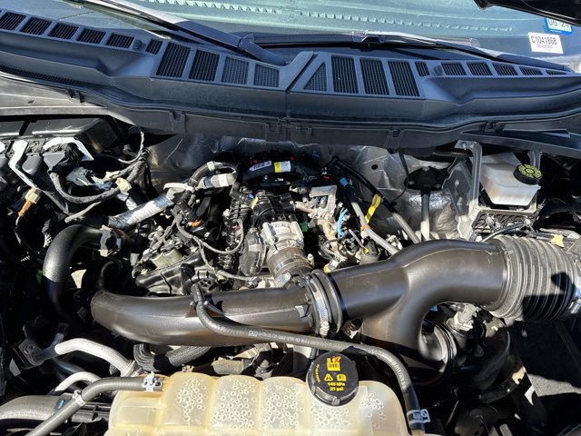 Certified 2022 Ford F150 XL w/ STX Appearance Package image 9