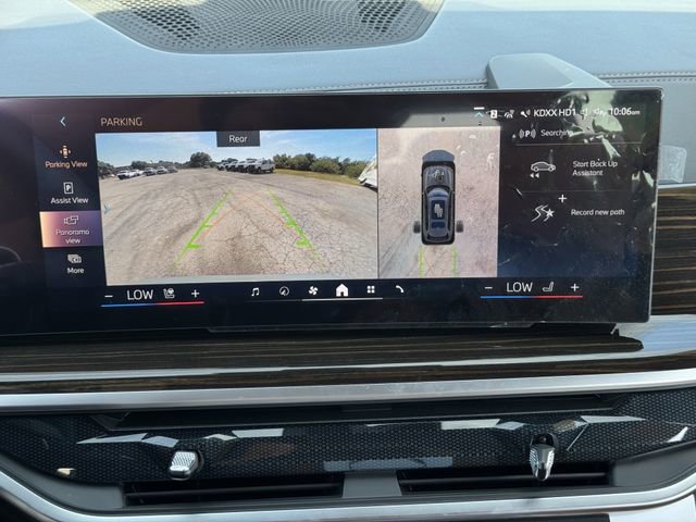 Used 2024 BMW X7 xDrive40i w/ M Sport Package AWD/4WD image 18