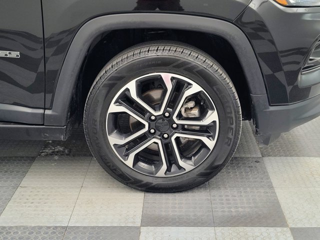 Used 2022 Jeep Compass Limited AWD/4WD image 12