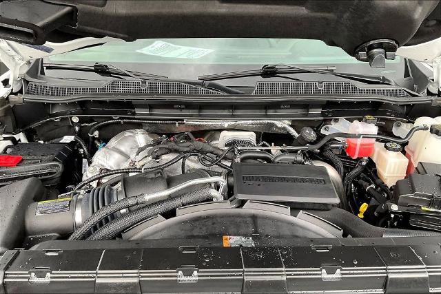Used 2026 Chevrolet Silverado 2500 LTZ w/ LTZ Convenience Package AWD/4WD image 31