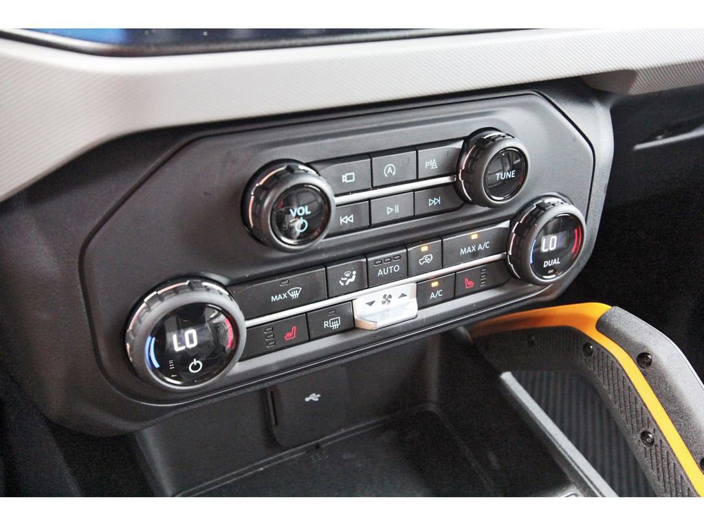 Certified 2023 Ford Bronco Badlands AWD/4WD image 21