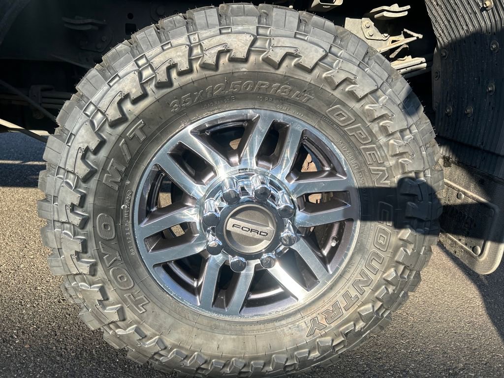 Certified 2019 Ford F350 Lariat image 14