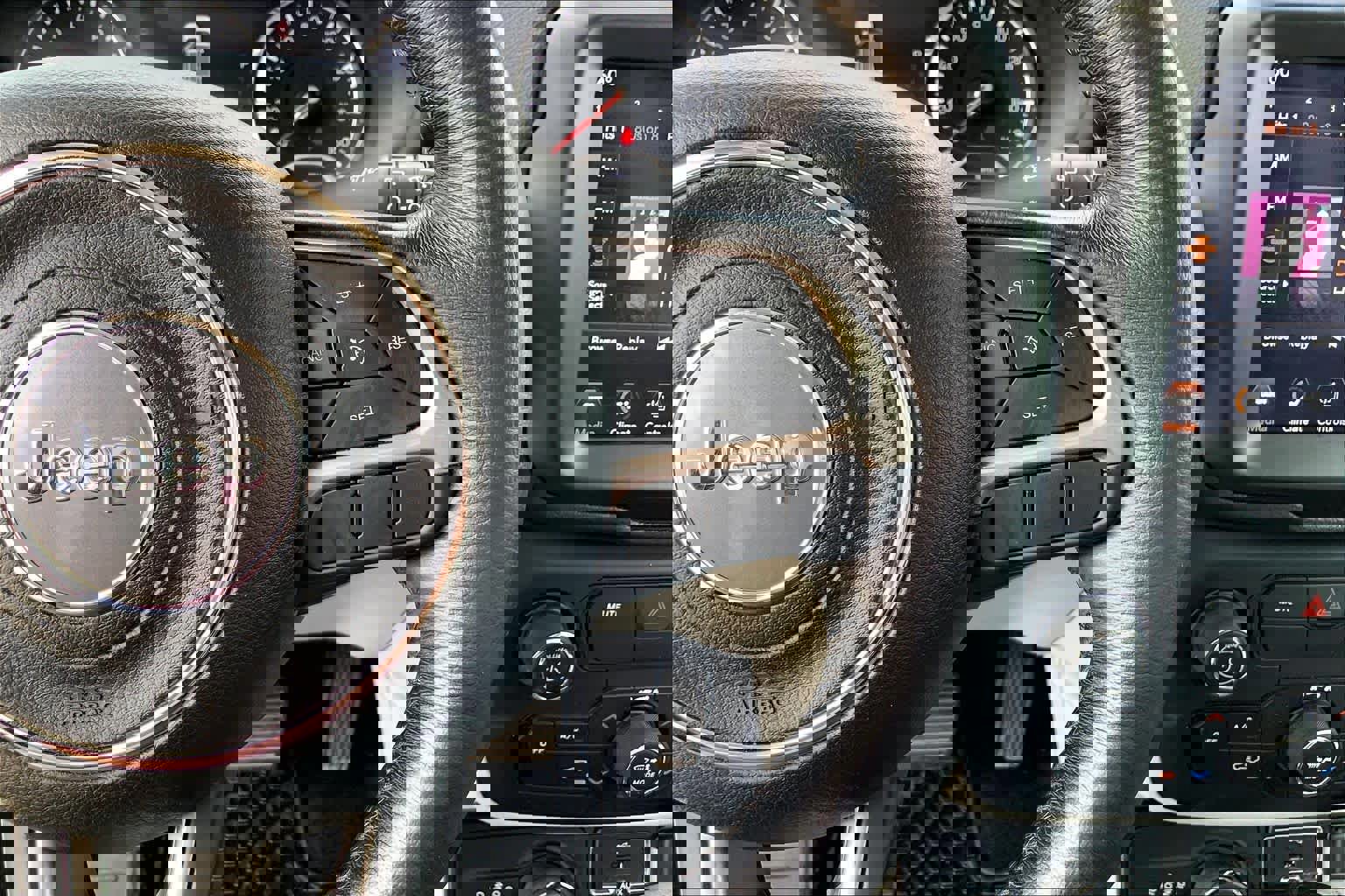 Used 2022 Jeep Renegade Limited image 24