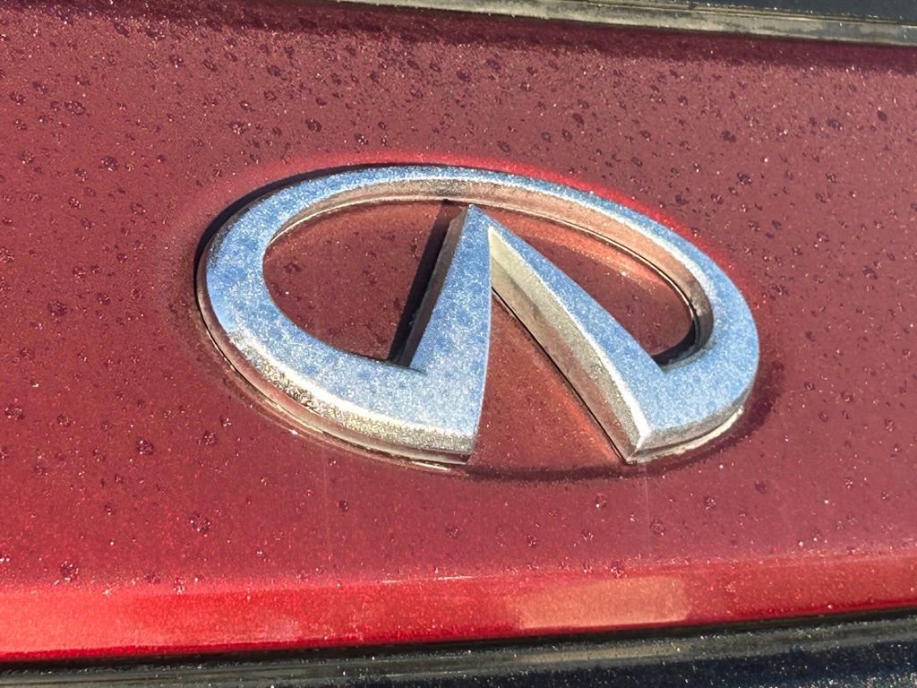 Used 2023 INFINITI QX60 Sensory w/ Cargo Package image 22