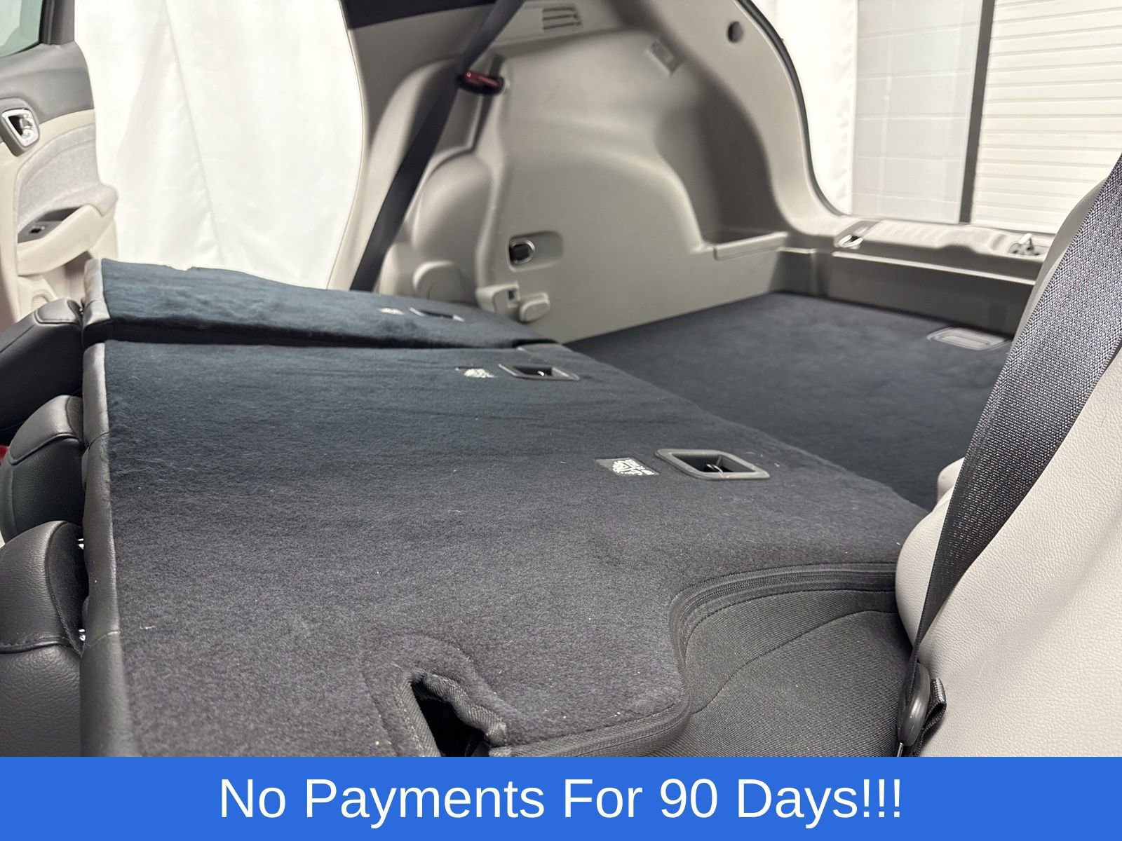 Used 2023 Jeep Compass Latitude image 37