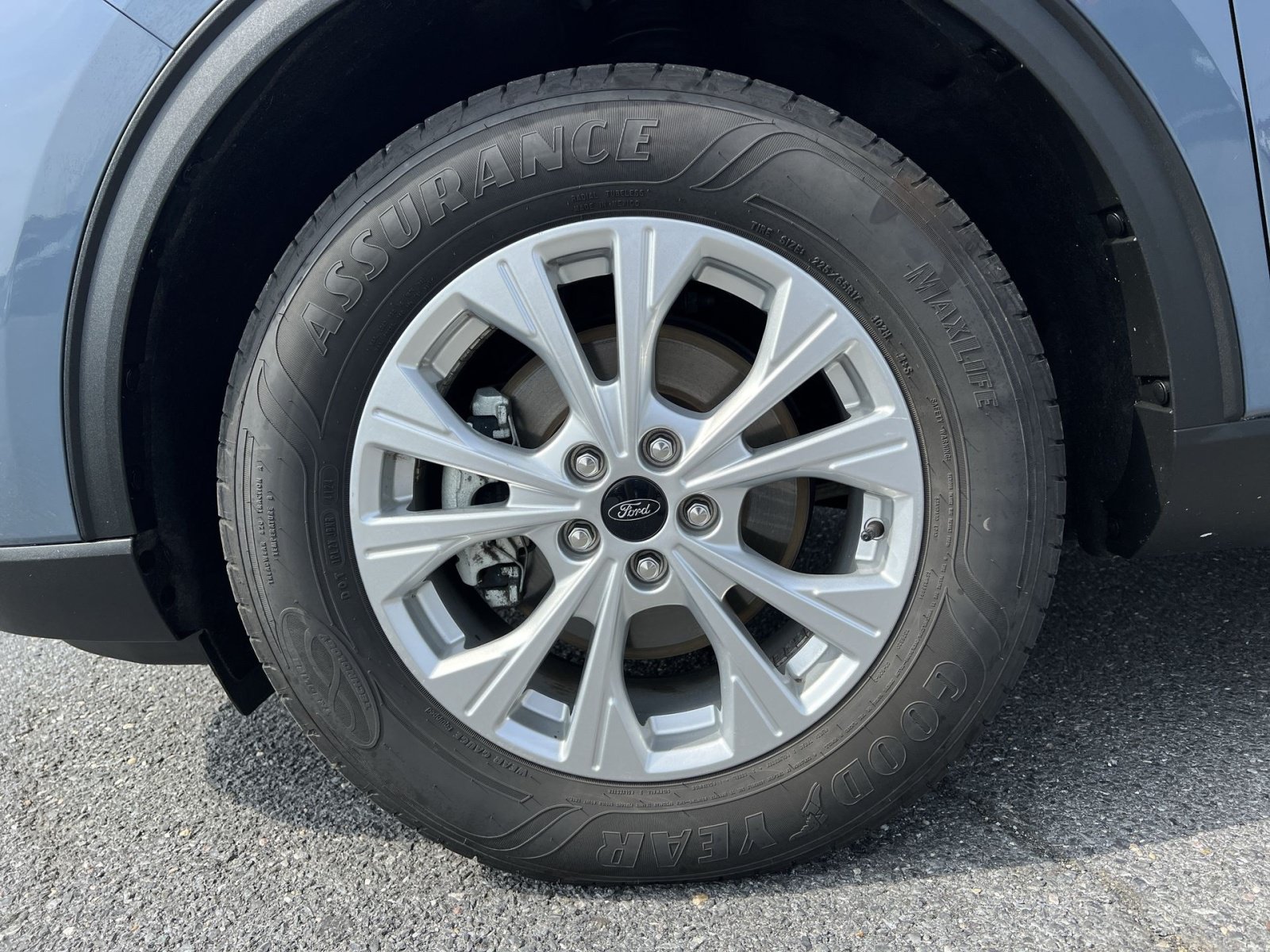 Certified 2023 Ford Escape Active AWD/4WD image 12