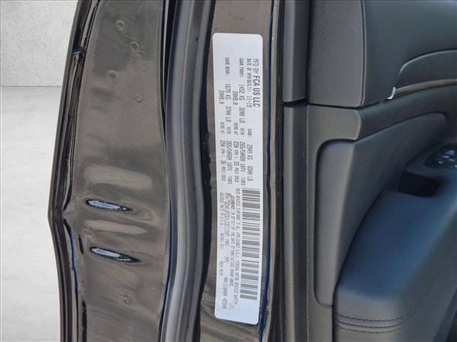 Used 2020 Jeep Grand Cherokee High Altitude AWD/4WD image 22