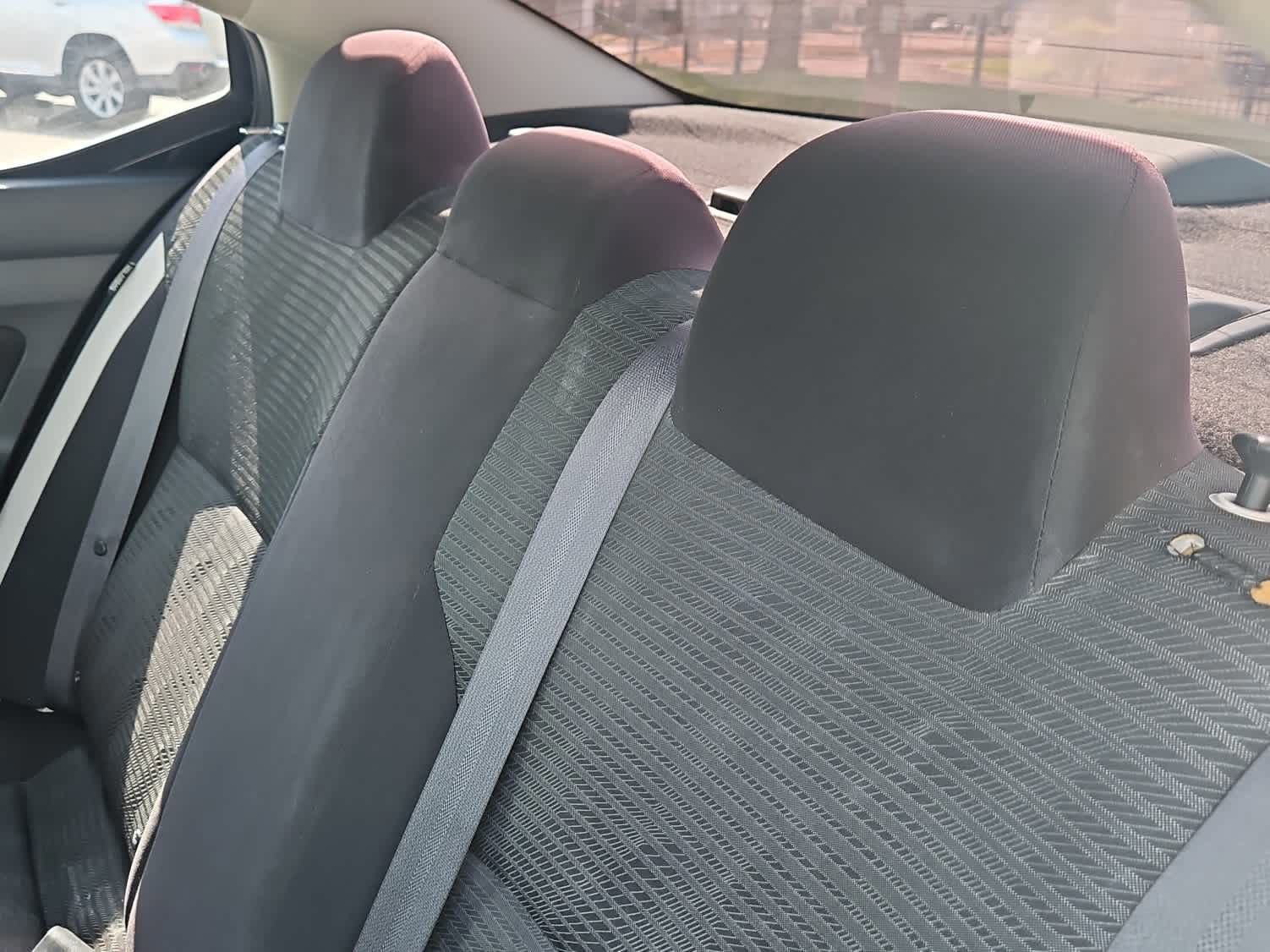 Used 2021 Nissan Versa SV image 12