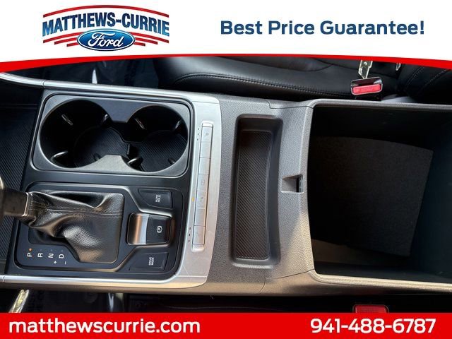 Used 2025 Kia Carnival FWD image 22