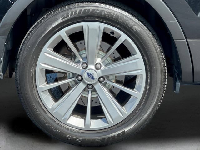 Certified 2018 Ford Explorer Limited FWD image 9