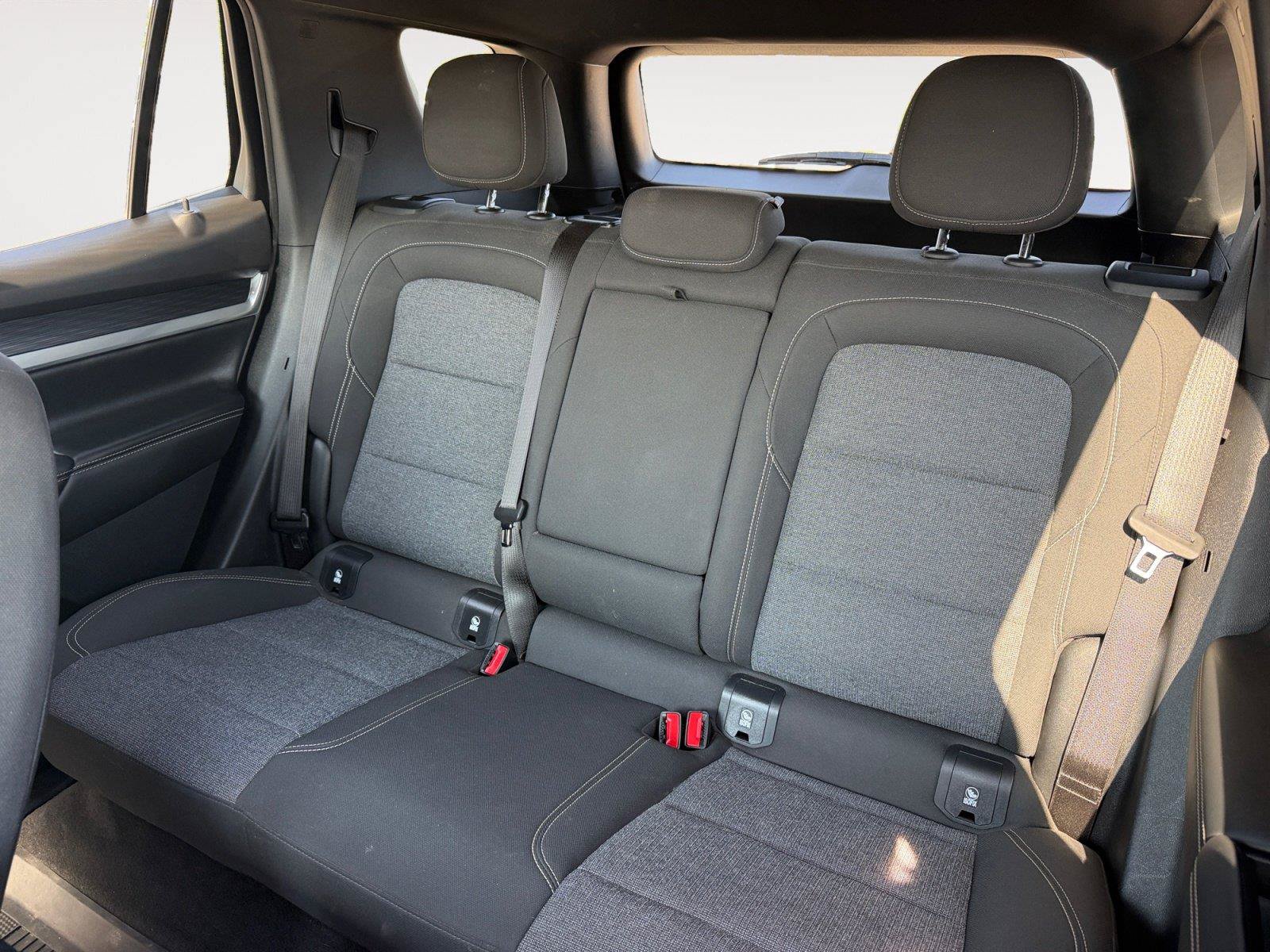 Used 2025 GMC Terrain Elevation AWD/4WD image 16