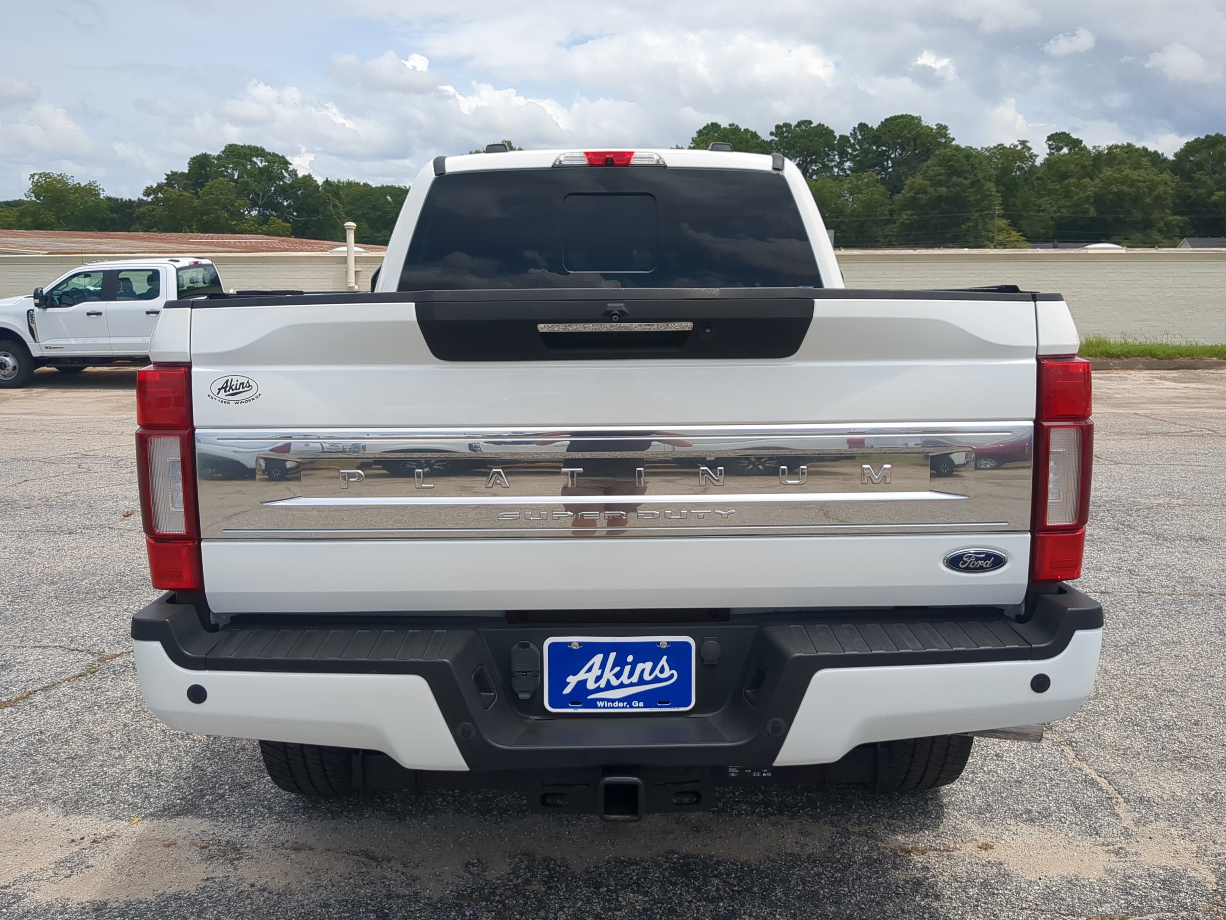 Certified 2022 Ford F250 Platinum AWD/4WD image 4