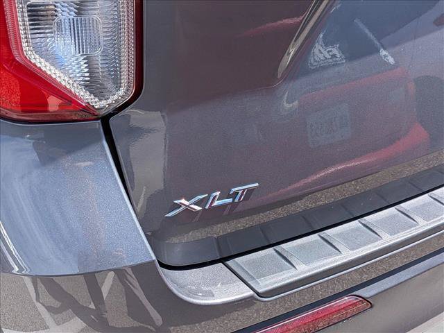 Certified 2021 Ford Explorer XLT w/ Equipment Group 202A AWD/4WD image 15