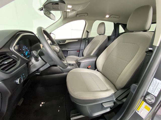 Certified 2022 Ford Escape SE FWD image 2