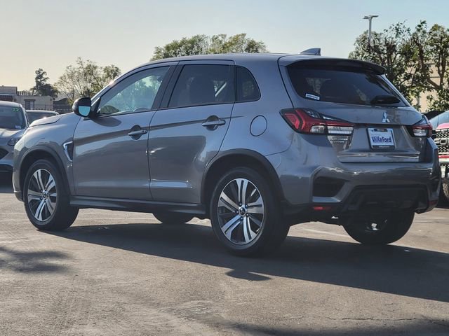 Used 2024 Mitsubishi Outlander Sport 2.0 ES image 3