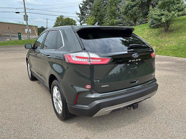 Certified 2024 Ford Edge SEL w/ Convenience Package AWD/4WD image 2