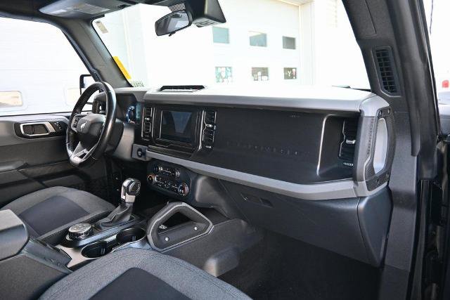 Certified 2022 Ford Bronco Big Bend w/ Sasquatch Package AWD/4WD image 20