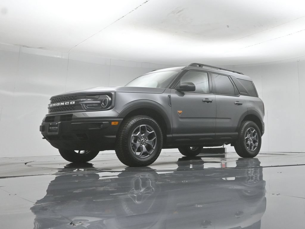 Certified 2023 Ford Bronco Sport Badlands w/ Premium Package AWD/4WD image 48