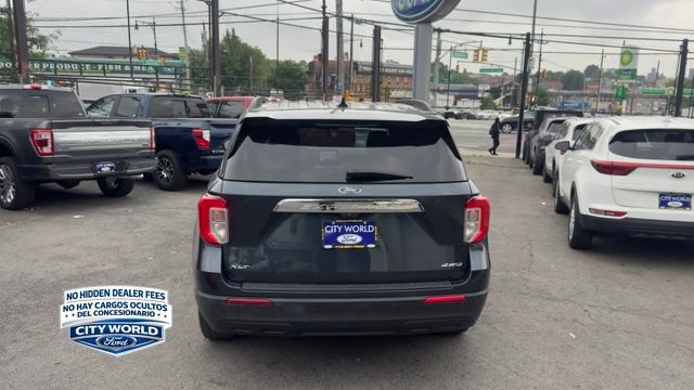 Certified 2022 Ford Explorer XLT AWD/4WD image 3