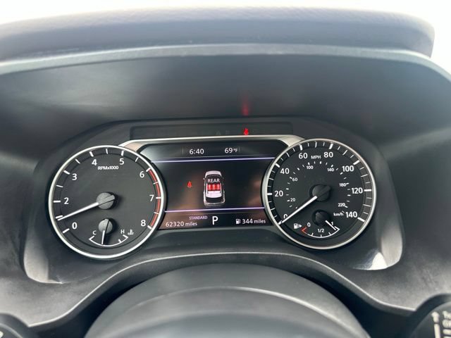 Used 2023 Nissan Rogue S FWD image 38