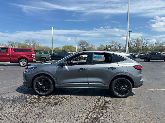 Certified 2025 Ford Escape ST-Line Elite w/ Premium Technology Package AWD/4WD image 4