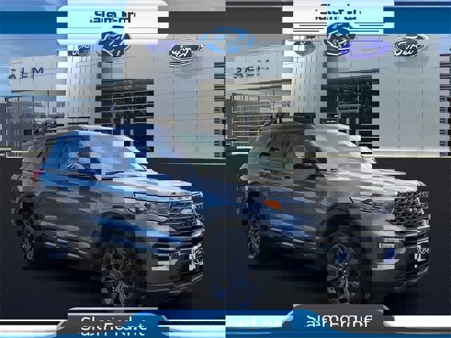 Certified 2022 Ford Explorer XLT w/ Equipment Group 202A