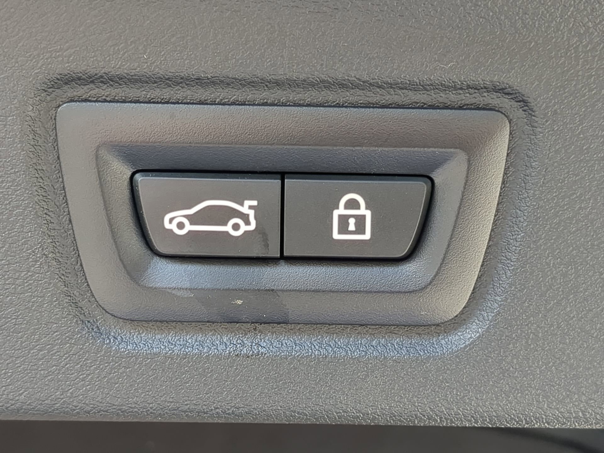 Used 2023 BMW i4 M50 image 36