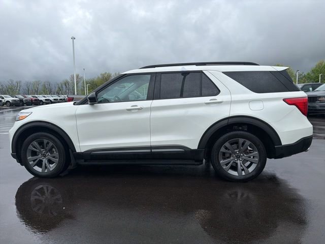 Certified 2023 Ford Explorer XLT w/ Equipment Group 202A image 2