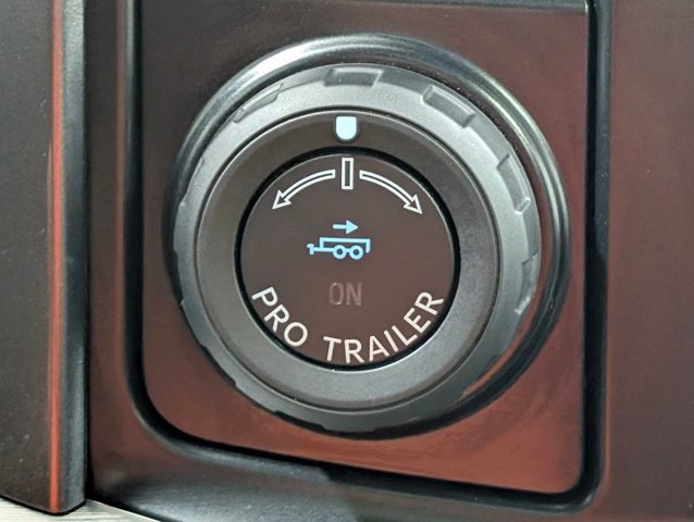 Certified 2023 Ford F150 Lariat AWD/4WD image 7