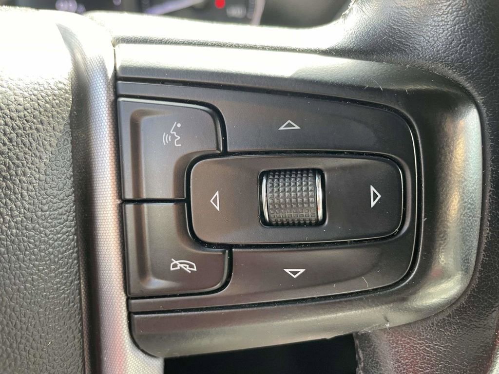 Used 2020 GMC Sierra 1500 SLT image 26