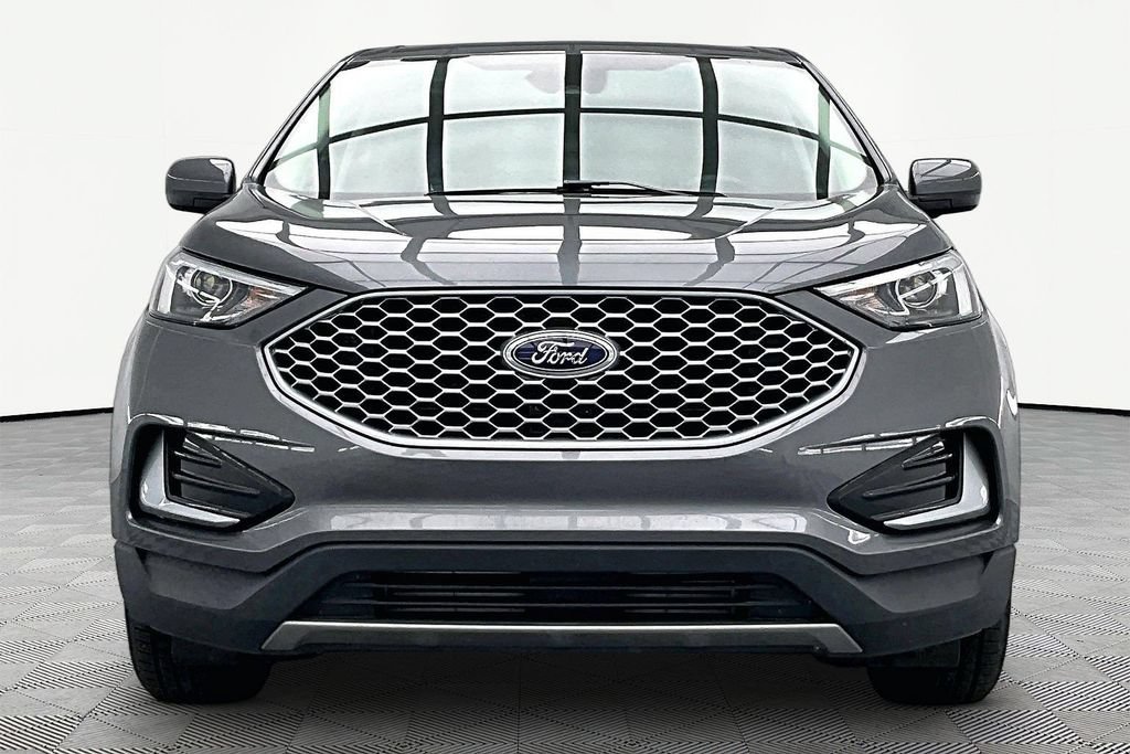 Certified 2023 Ford Edge SEL AWD/4WD image 3