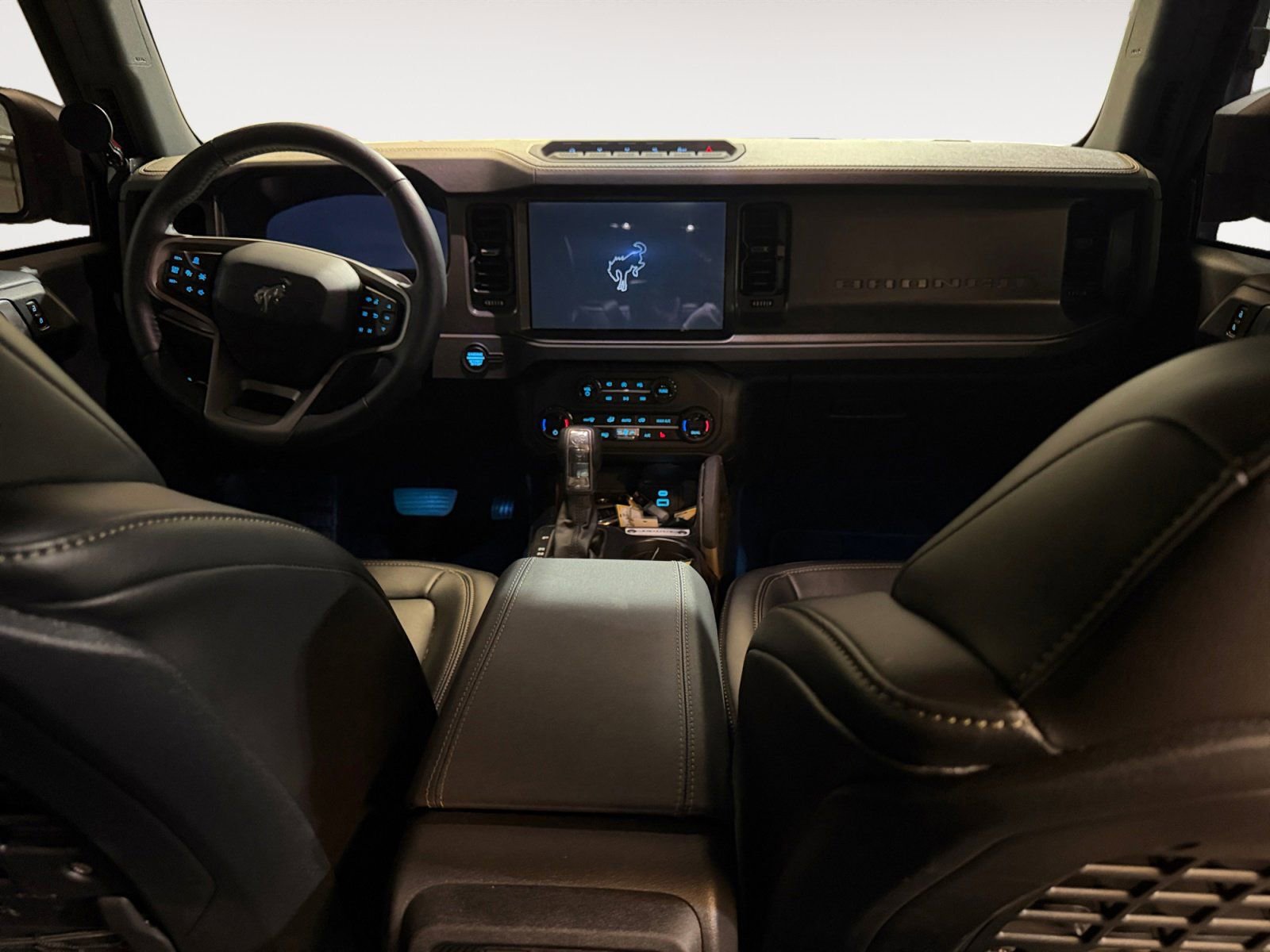 Certified 2025 Ford Bronco Badlands AWD/4WD image 10