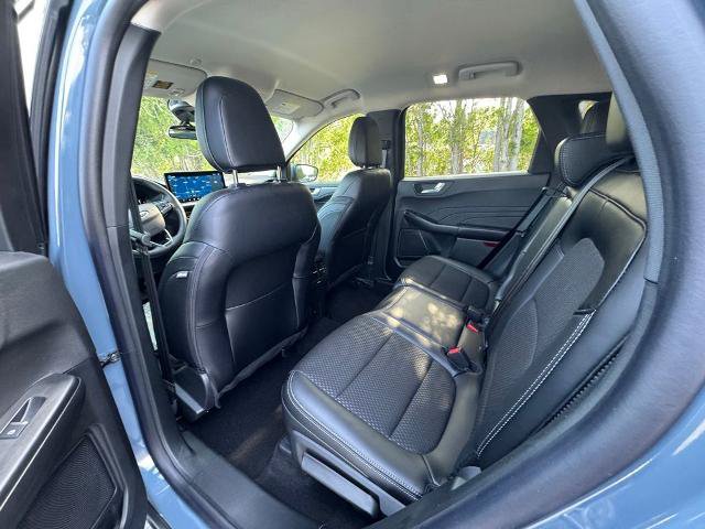 Certified 2025 Ford Escape SE w/ Class II Trailer Tow Package FWD image 9