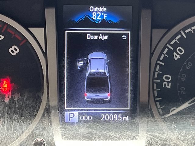 Used 2023 Toyota Tacoma SR5 RWD image 29