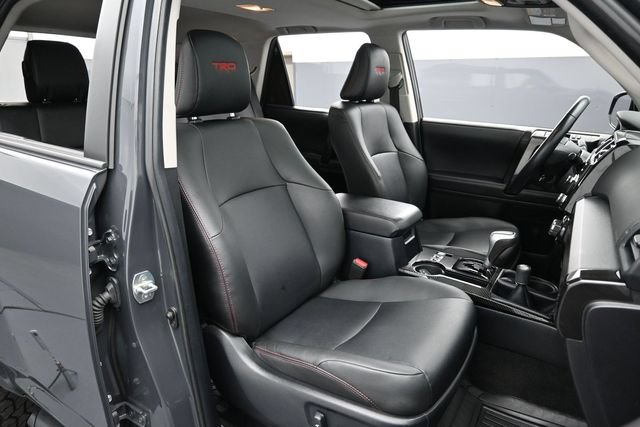 Used 2024 Toyota 4Runner TRD Off-Road Premium w/ Moonroof Package AWD/4WD image 31