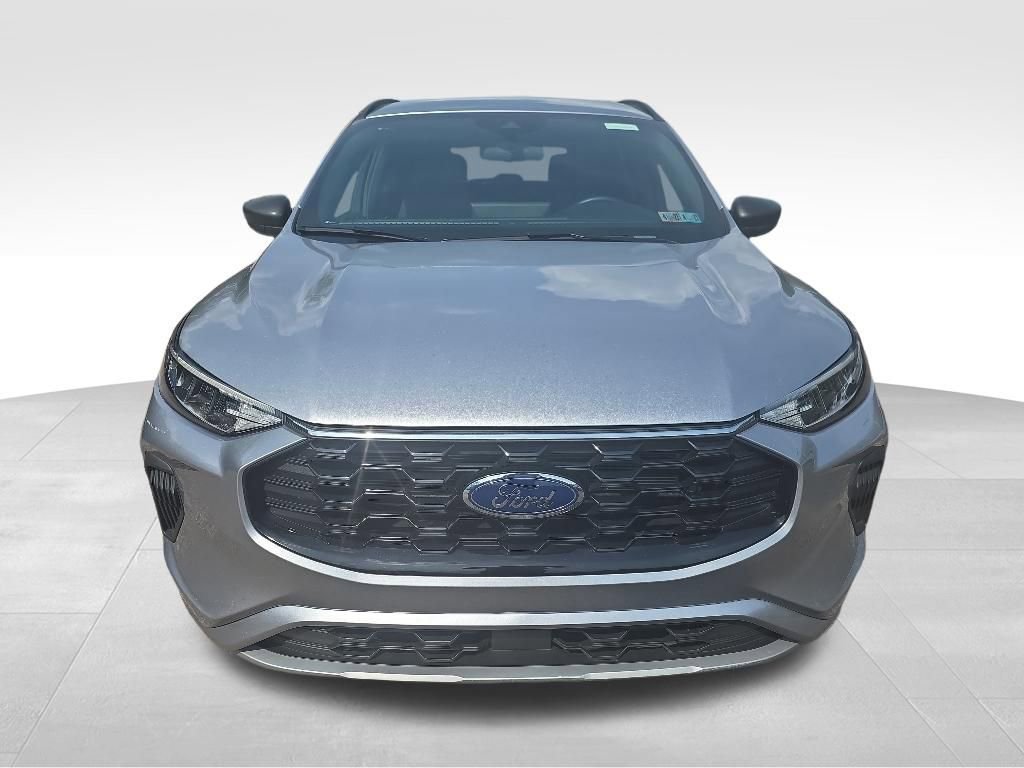 Certified 2023 Ford Escape ST-Line w/ Tech Pack #1 AWD/4WD image 8