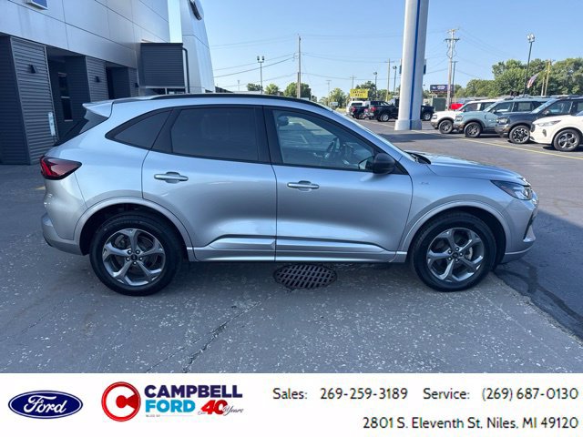 Certified 2024 Ford Escape ST-Line w/ Tech Pack #1 AWD/4WD image 2