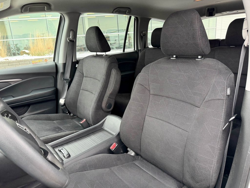 Used 2019 Honda Pilot EX image 9