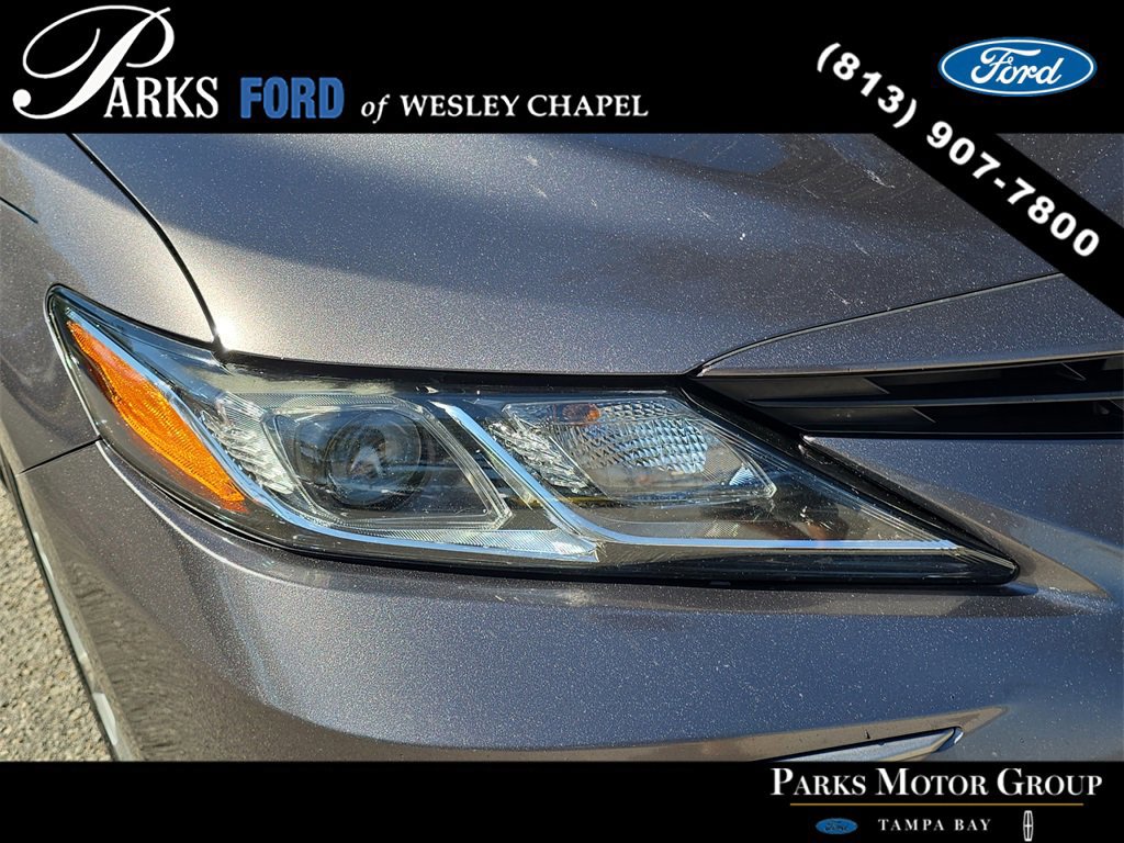 Used 2021 Toyota Camry LE image 7