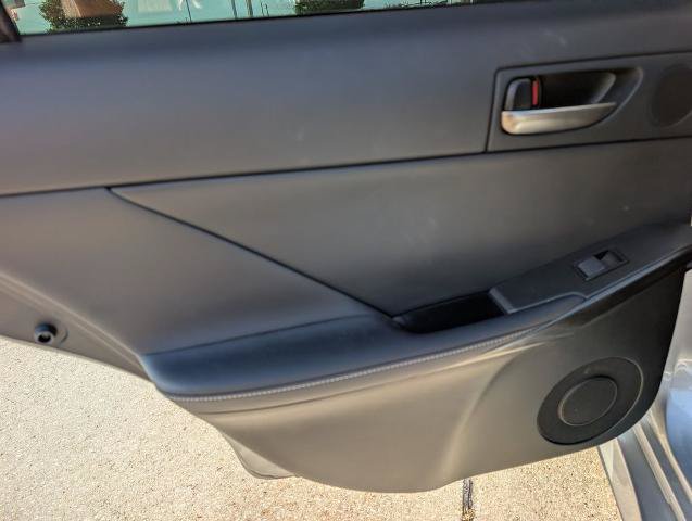 Used 2022 Lexus IS 350 F Sport RWD image 30