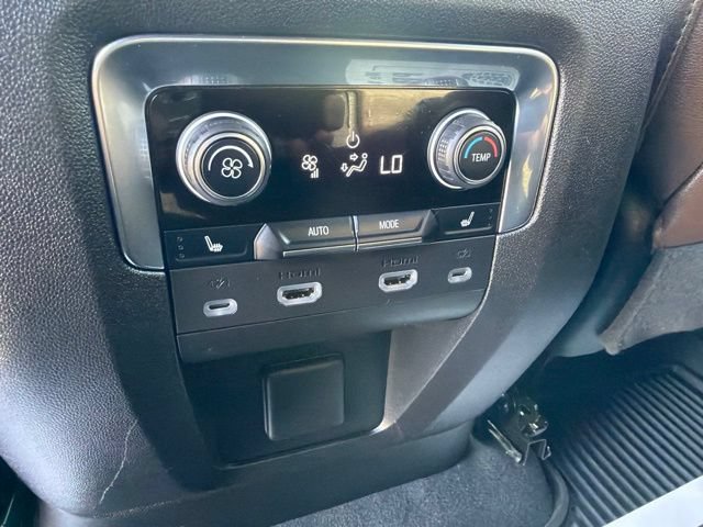 Used 2023 Chevrolet Tahoe High Country AWD/4WD image 20