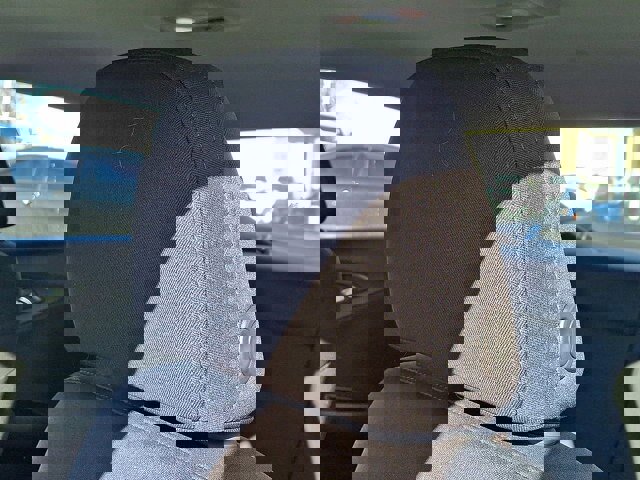 Used 2018 Chevrolet Malibu LT image 25