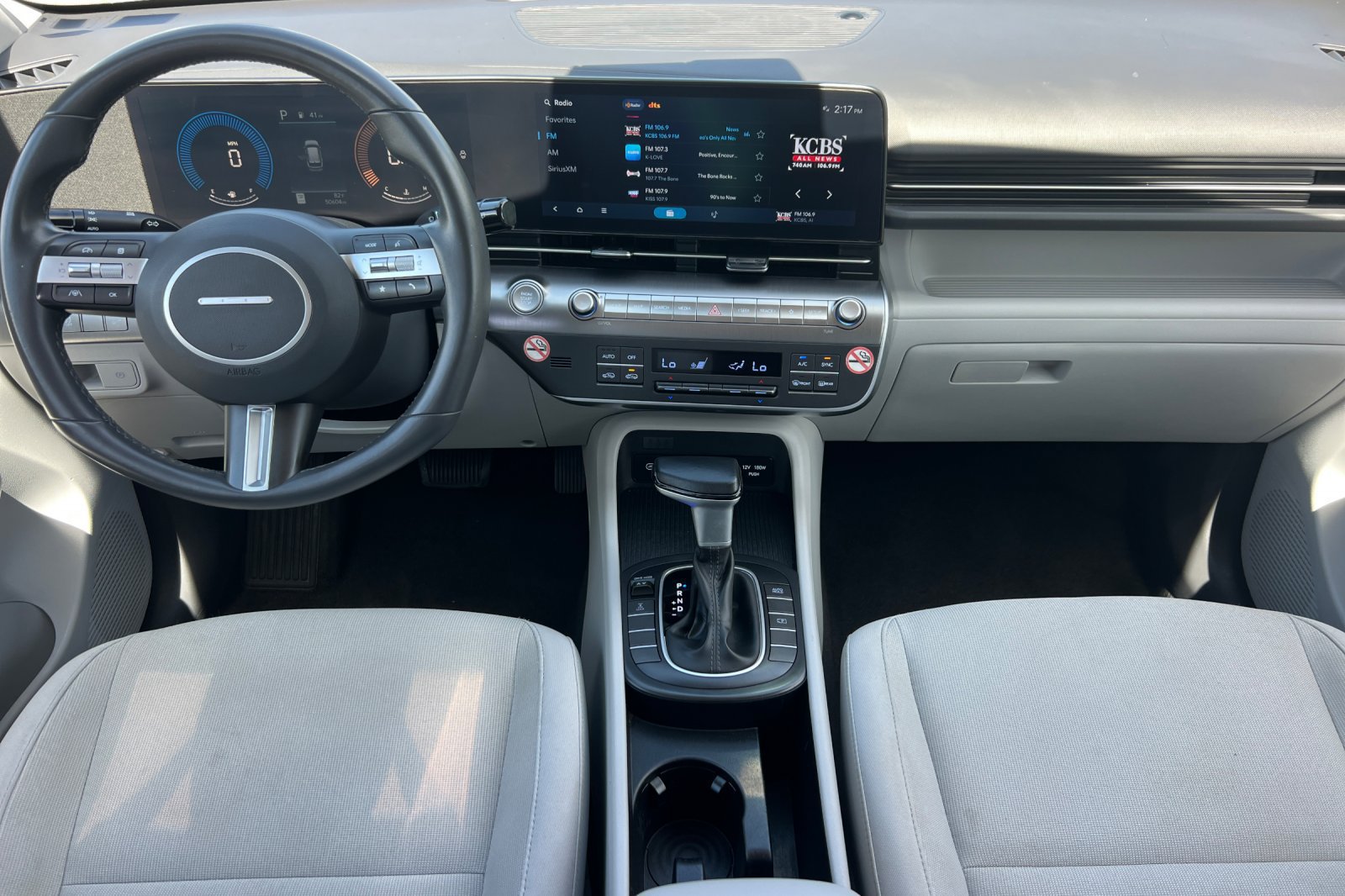 Used 2024 Hyundai Kona SEL AWD/4WD image 15