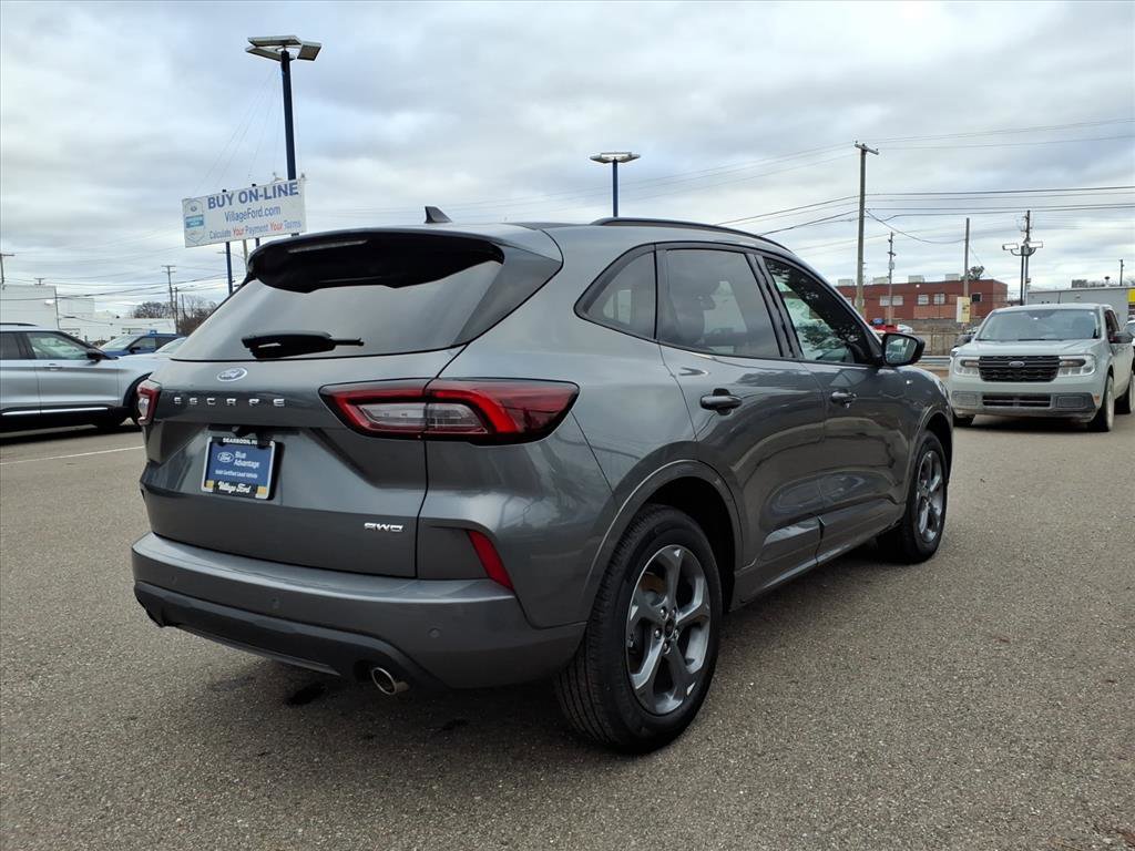 Certified 2024 Ford Escape ST-Line w/ Tech Pack #1 image 2