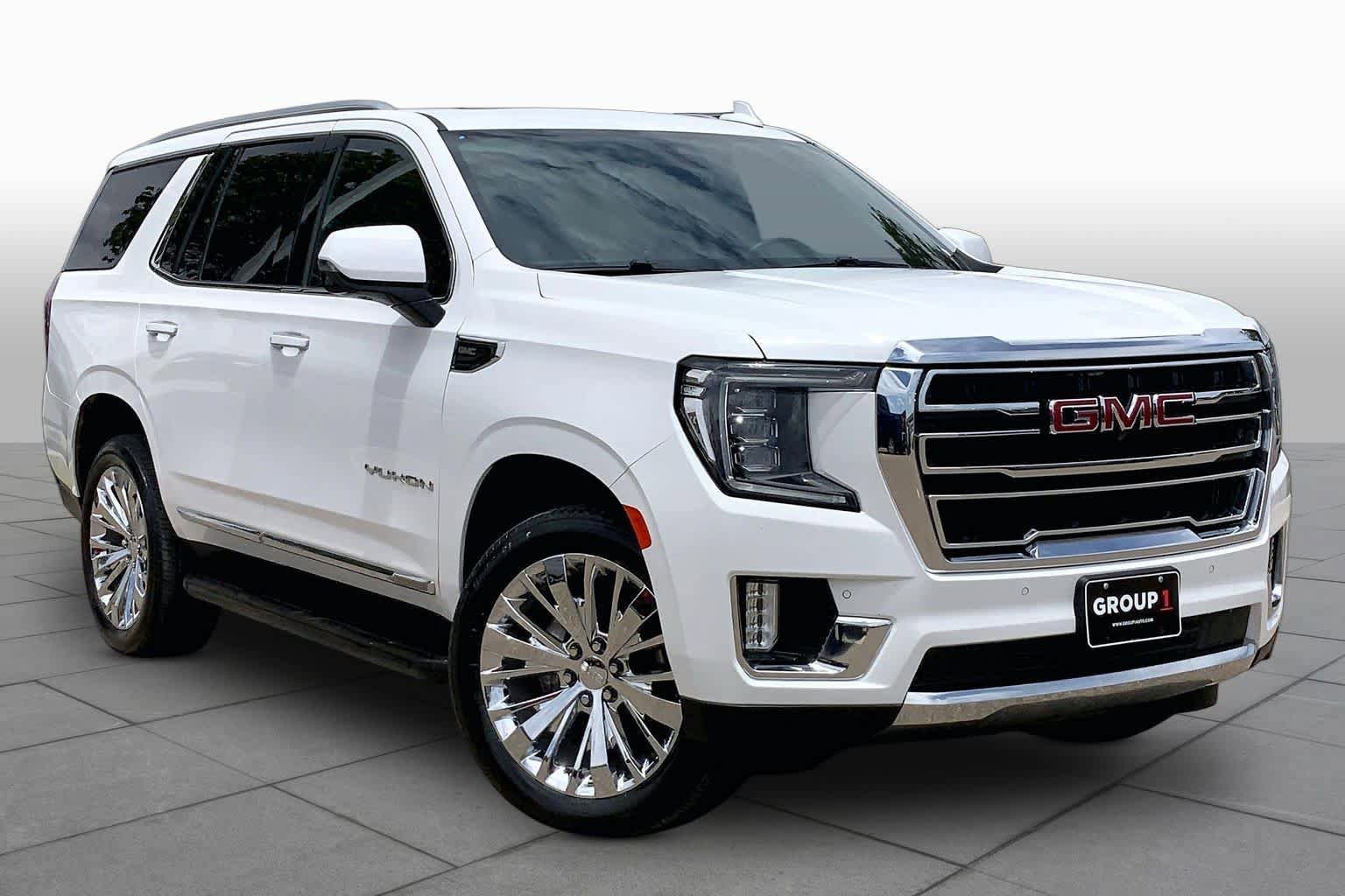 Used 2022 GMC Yukon SLT w/ SLT Premium Package AWD/4WD image 3