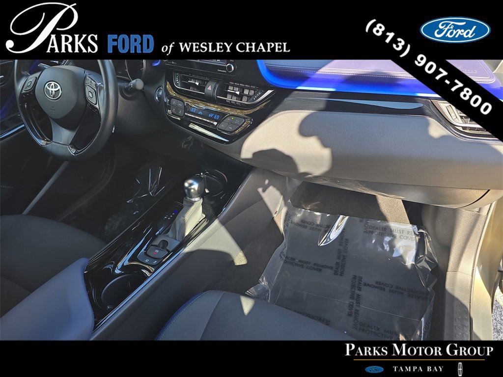 Used 2021 Toyota C-HR XLE image 9