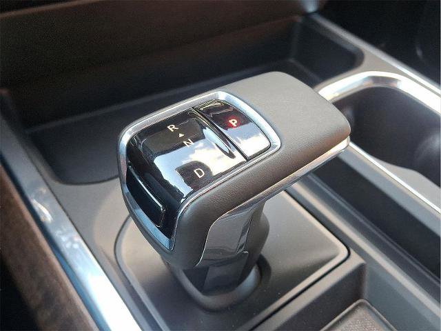 Used 2023 Chevrolet Silverado 1500 High Country w/ Technology Package image 15