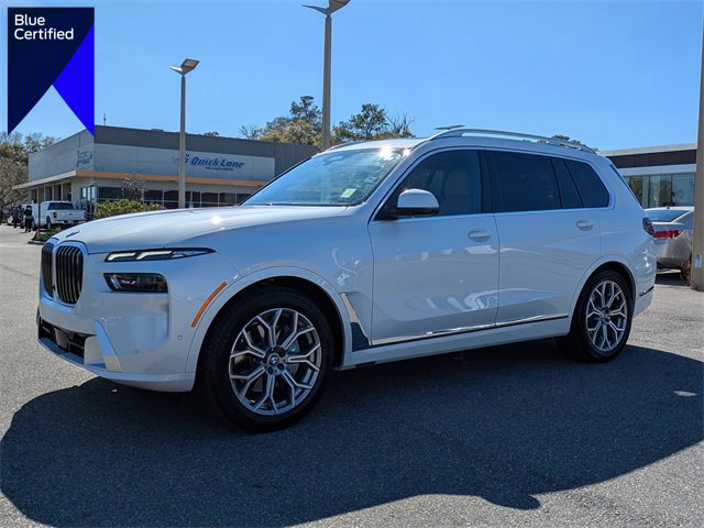Used 2023 BMW X7 xDrive40i w/ Premium Package image 1