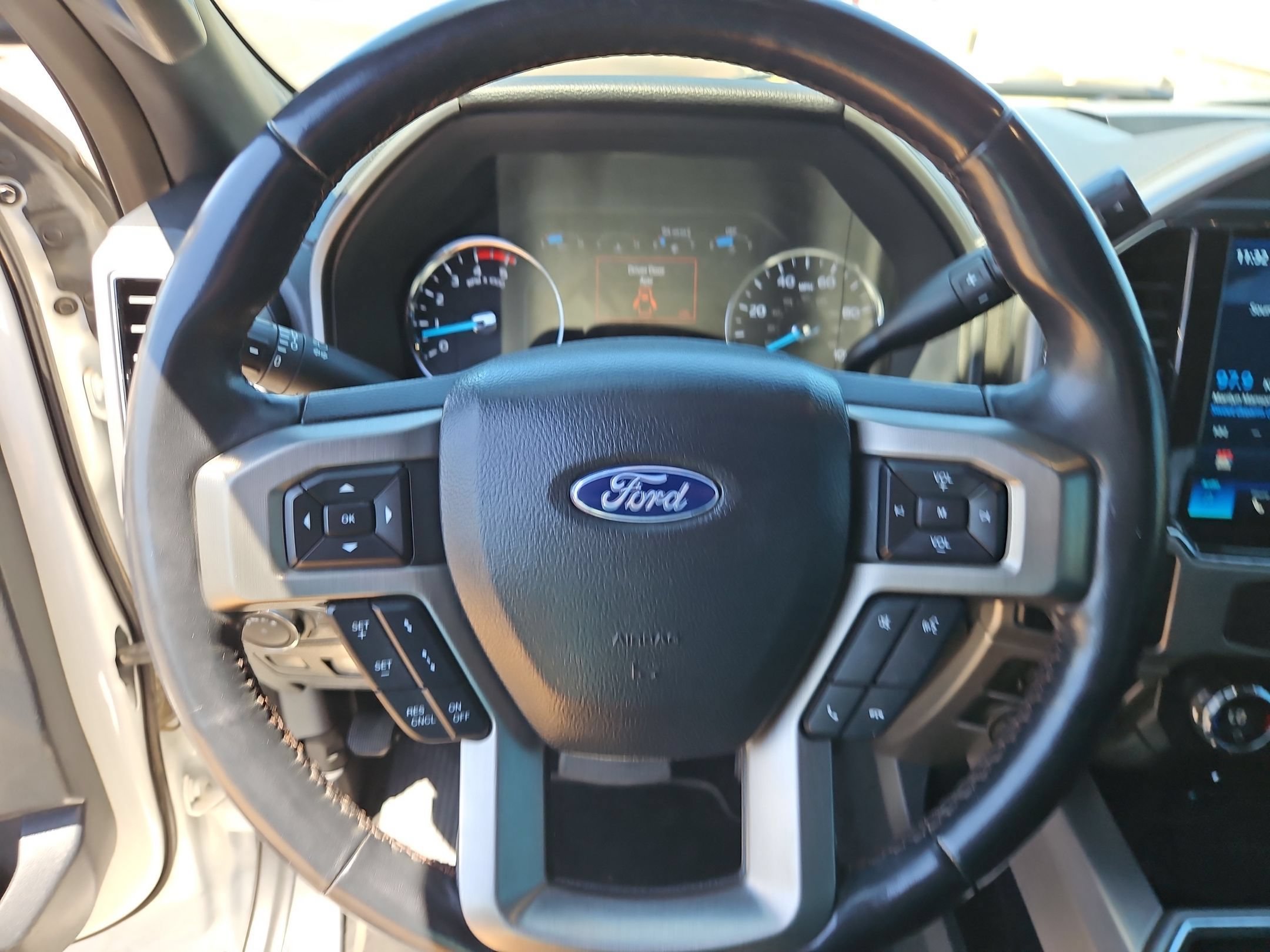Certified 2022 Ford F450 Platinum AWD/4WD image 14